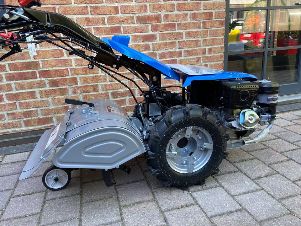MGS-745LE Einachstraktor mit Bodenfräse 60 cm – 15 PS Loncin, E-Start, Differentialsperre